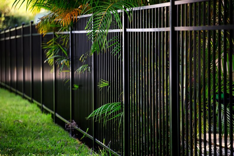 Aluminum Fence Construction in Pearland, TX