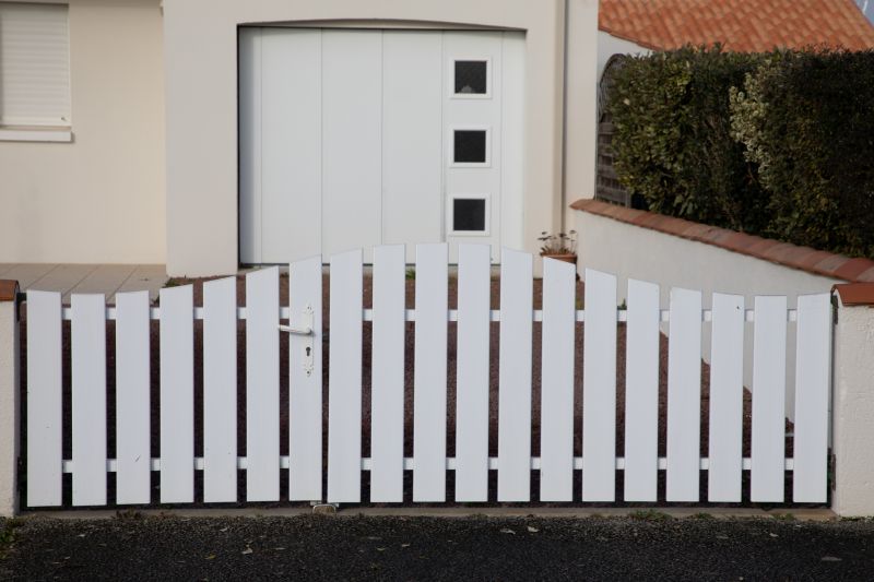 White Pvc Fence Installation in Kansas City, MO